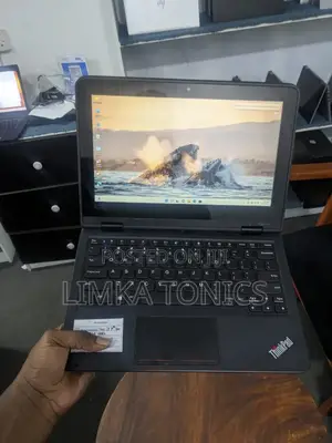 New Laptop Lenovo Yoga 11e 8GB Intel Core i3 SSD 128GB