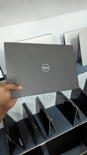 New Laptop Dell 16GB Intel Core i7 SSD 512GB
