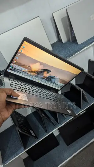 New Laptop Dell 16GB Intel Core i7 SSD 512GB