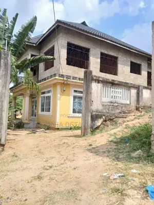 5bdrm Apartment in Kimara for sale