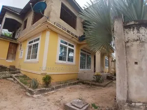 5bdrm Apartment in Kimara for sale