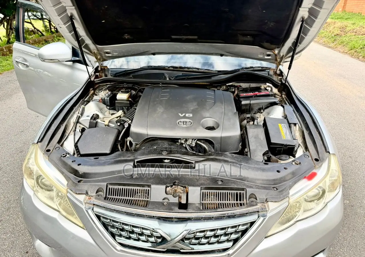 Toyota Mark X 2013 Silver