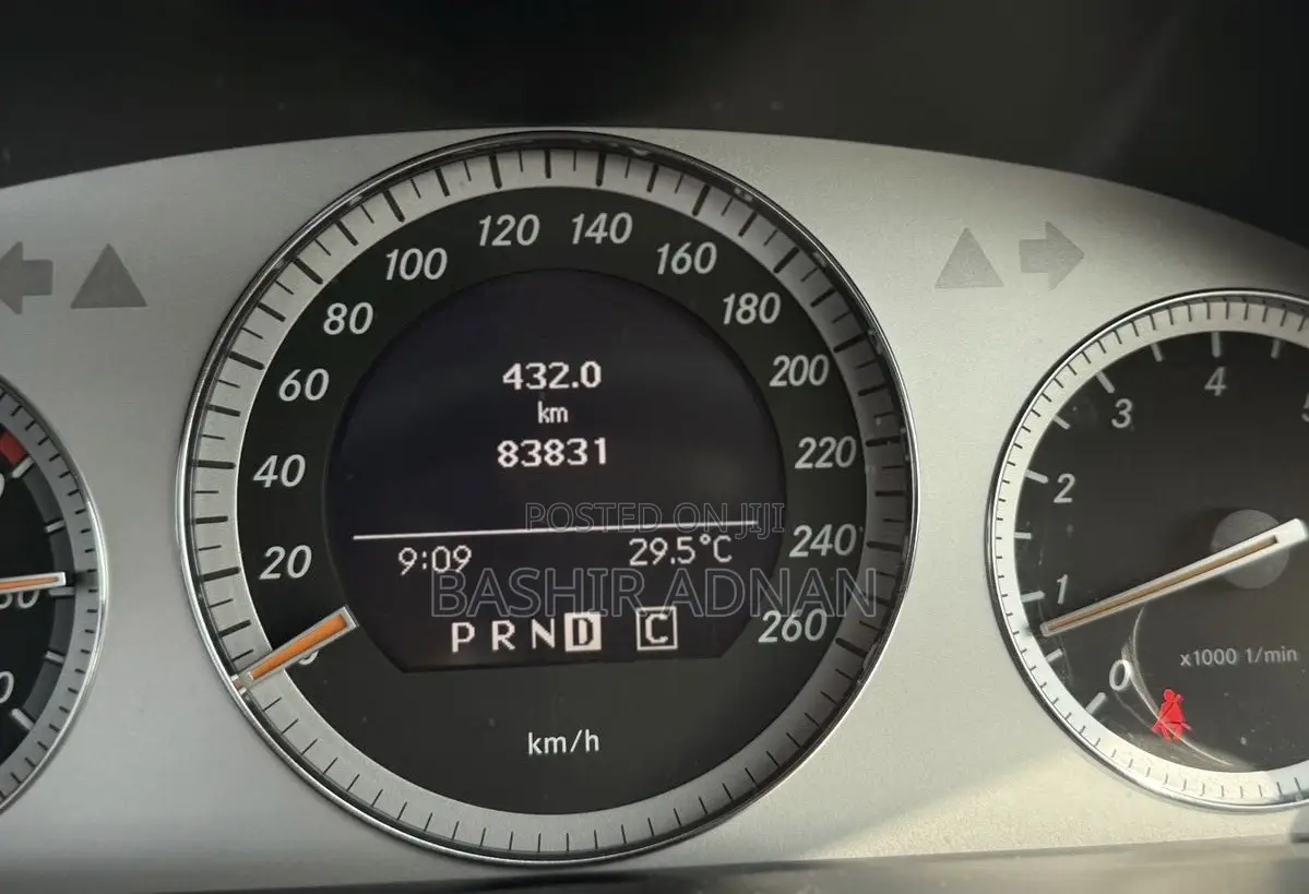 Mercedes-Benz C200 2009 Silver