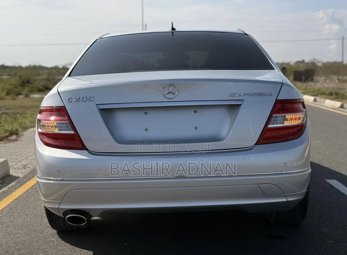 Mercedes-Benz C200 2009 Silver