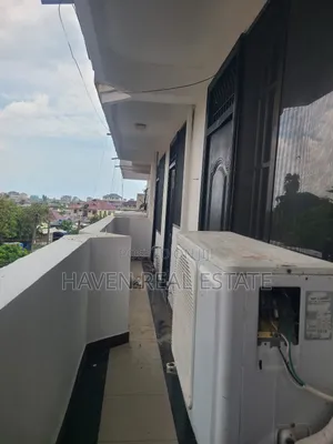 3bdrm Apartment in Kariakoo for rent