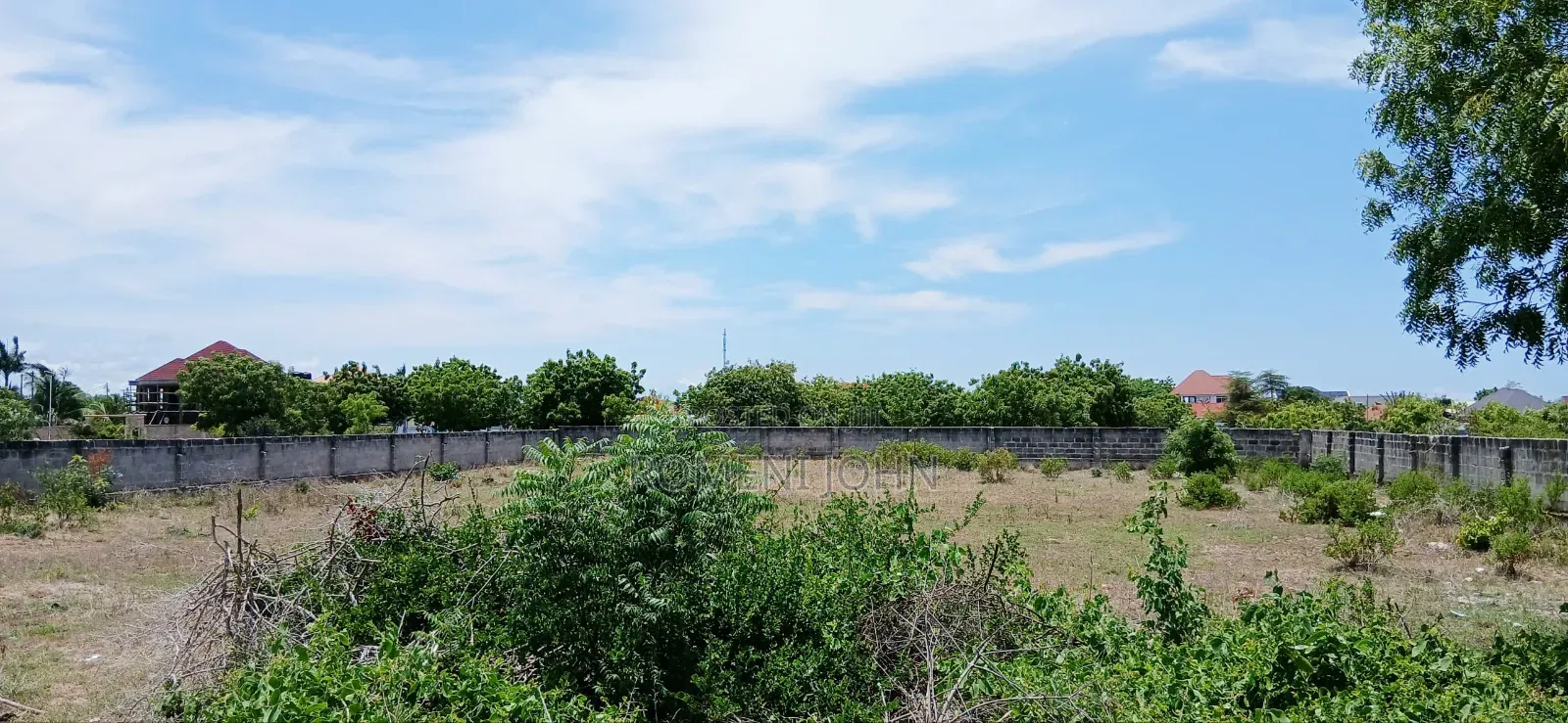 Eneo Sqmita 2216 Linauzwa Sqmita 1 Lk Mbweni.