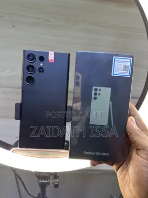 New Samsung Galaxy S24 Ultra 256 GB Black