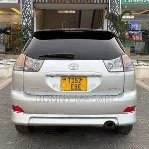 Toyota Harrier 2004 Silver