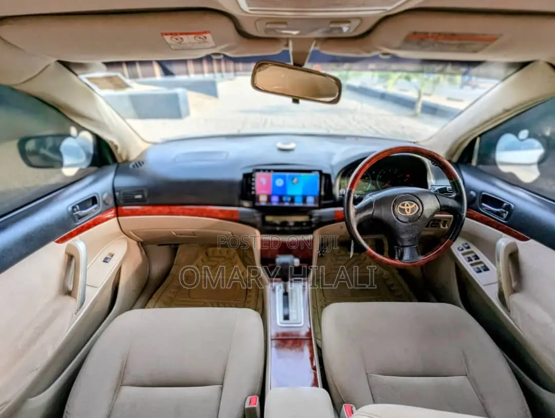 Toyota Premio 2005 Silver