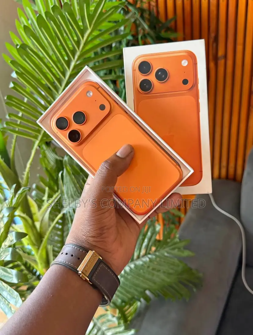 New Apple iPhone 17 Pro Max 256 GB Orange