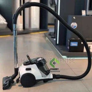 Midea Vacuum Cleaner*
*.Capacity: 5l.*
*Power:1800watts.*