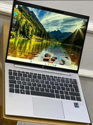 Laptop HP EliteBook 830 16GB Intel Core i5 SSD 512GB