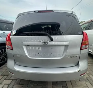 Toyota Corolla Spacio 2005 Silver