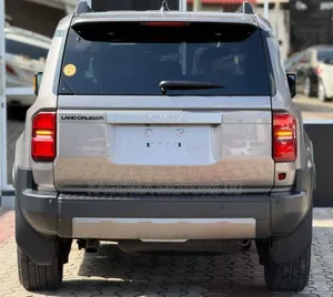 Toyota Land Cruiser 2024 Gray