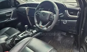 Toyota Land Cruiser 2024 Gray