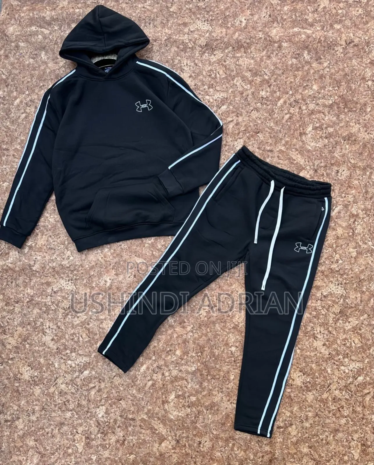 Tracksuit Mfalme Wa Mtaa (Street King)