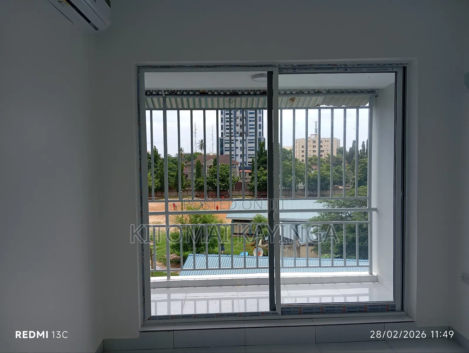 3bdrm Apartment in Upanga West for sale