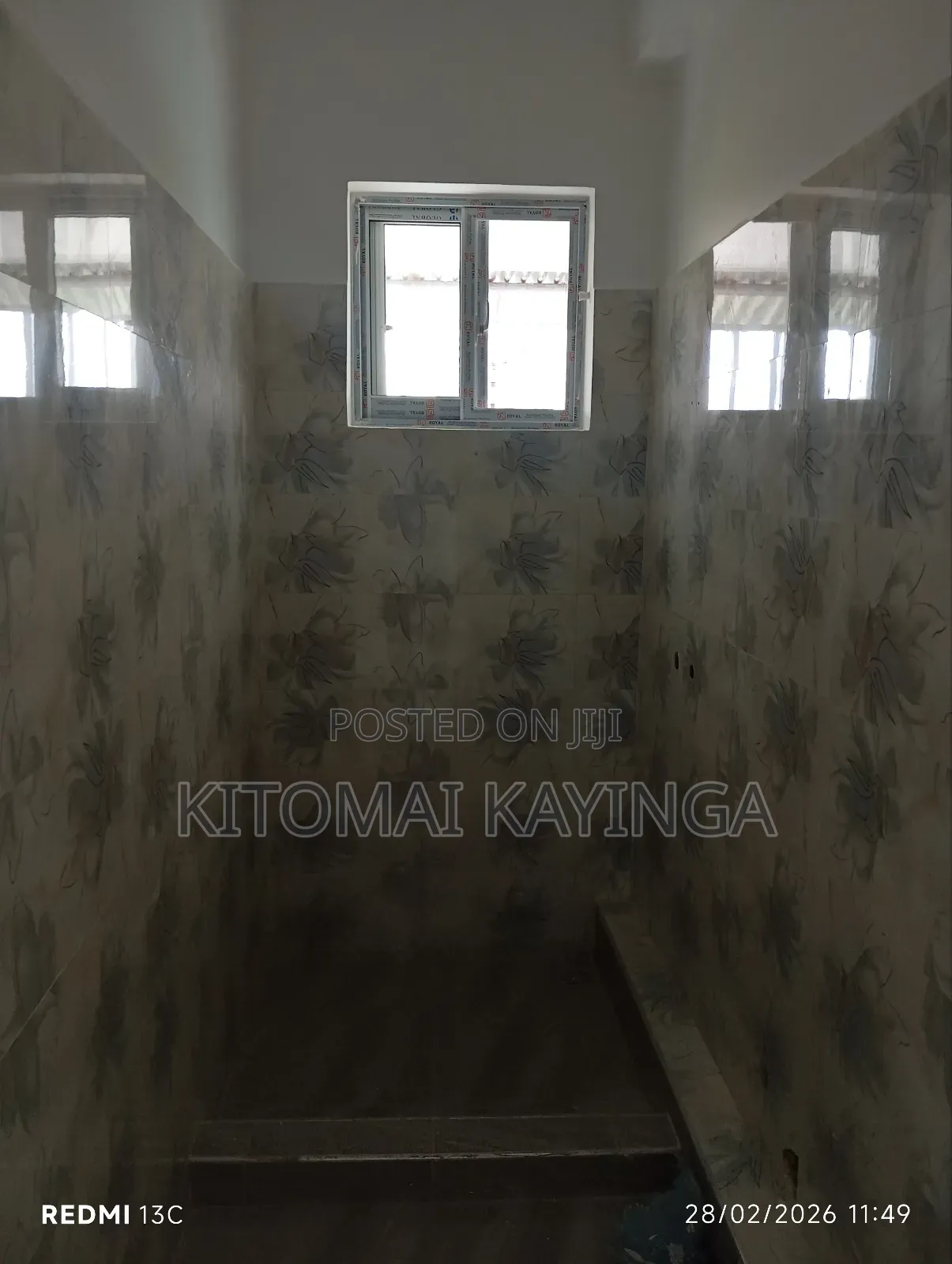 3bdrm Apartment in Upanga West for sale