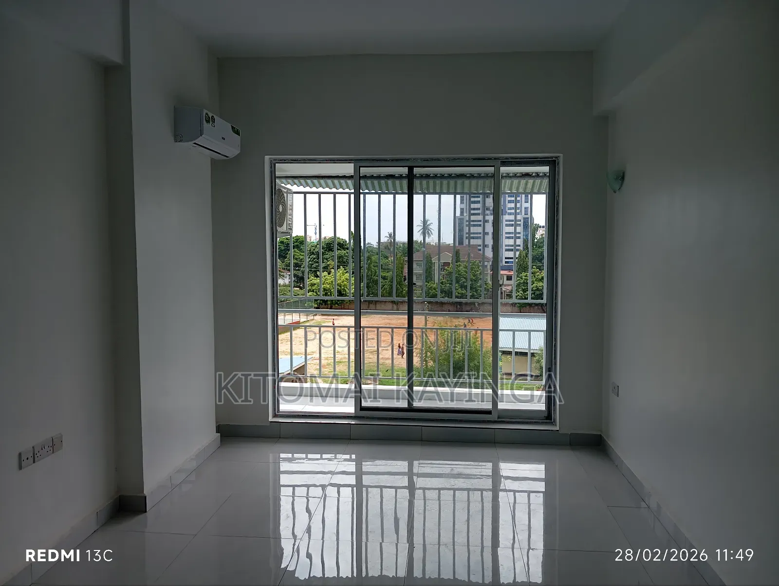 3bdrm Apartment in Upanga West for sale