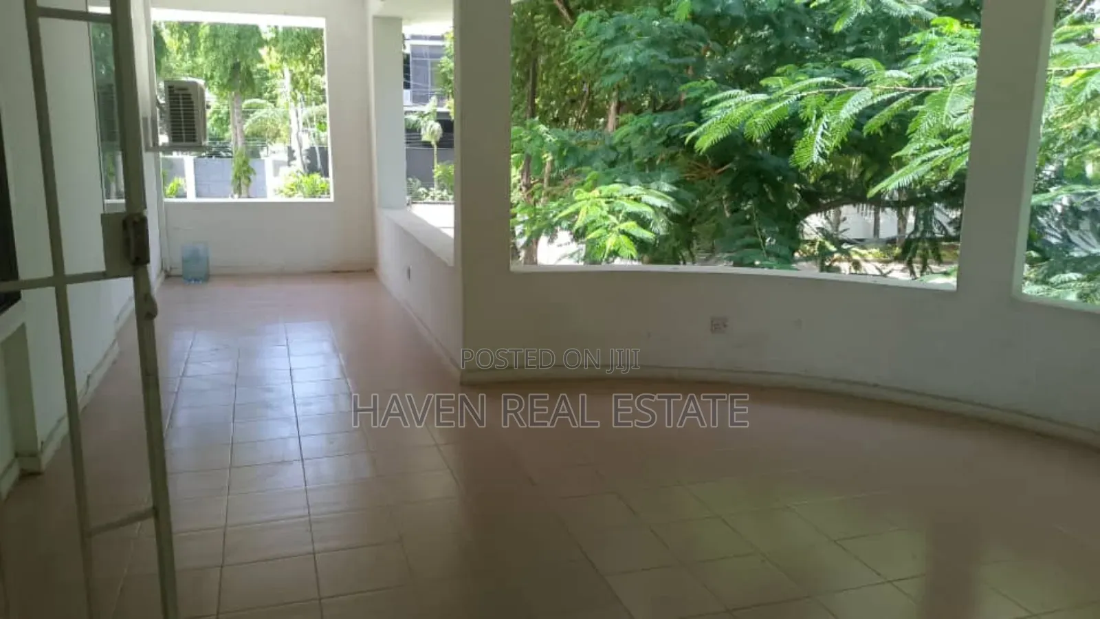 8bdrm House in Masaki for rent