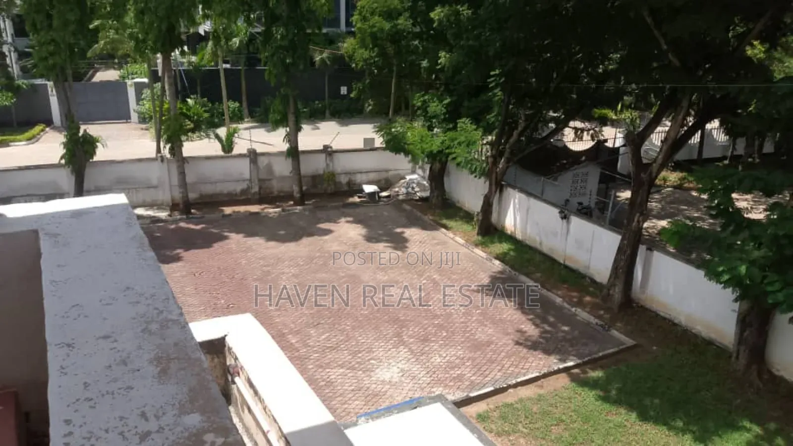 8bdrm House in Masaki for rent