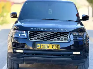 Land Rover Range Rover Vogue 2018 Black