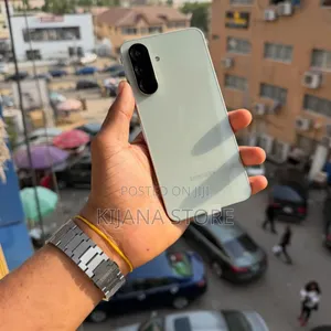 New Samsung Galaxy A56 256 GB White