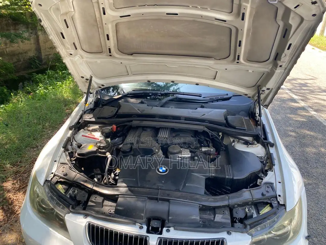BMW 3 Series 2006 White