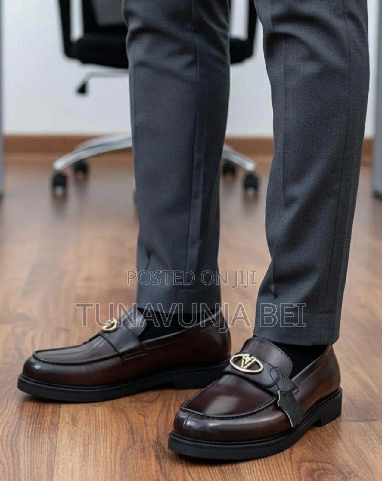 Valentino Leather Shoes Moccains 