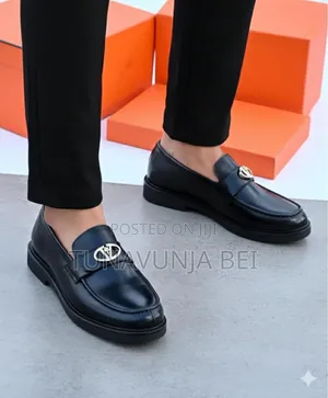 Valentino Leather Shoes Moccains 