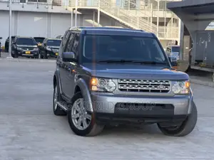 Land Rover Discovery 2012 Gray