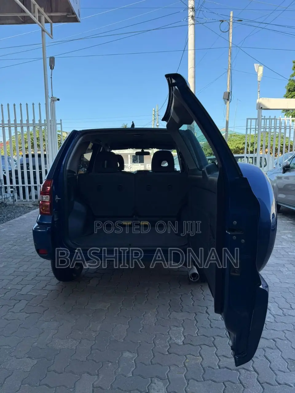 Toyota RAV4 1.8 2005 Blue