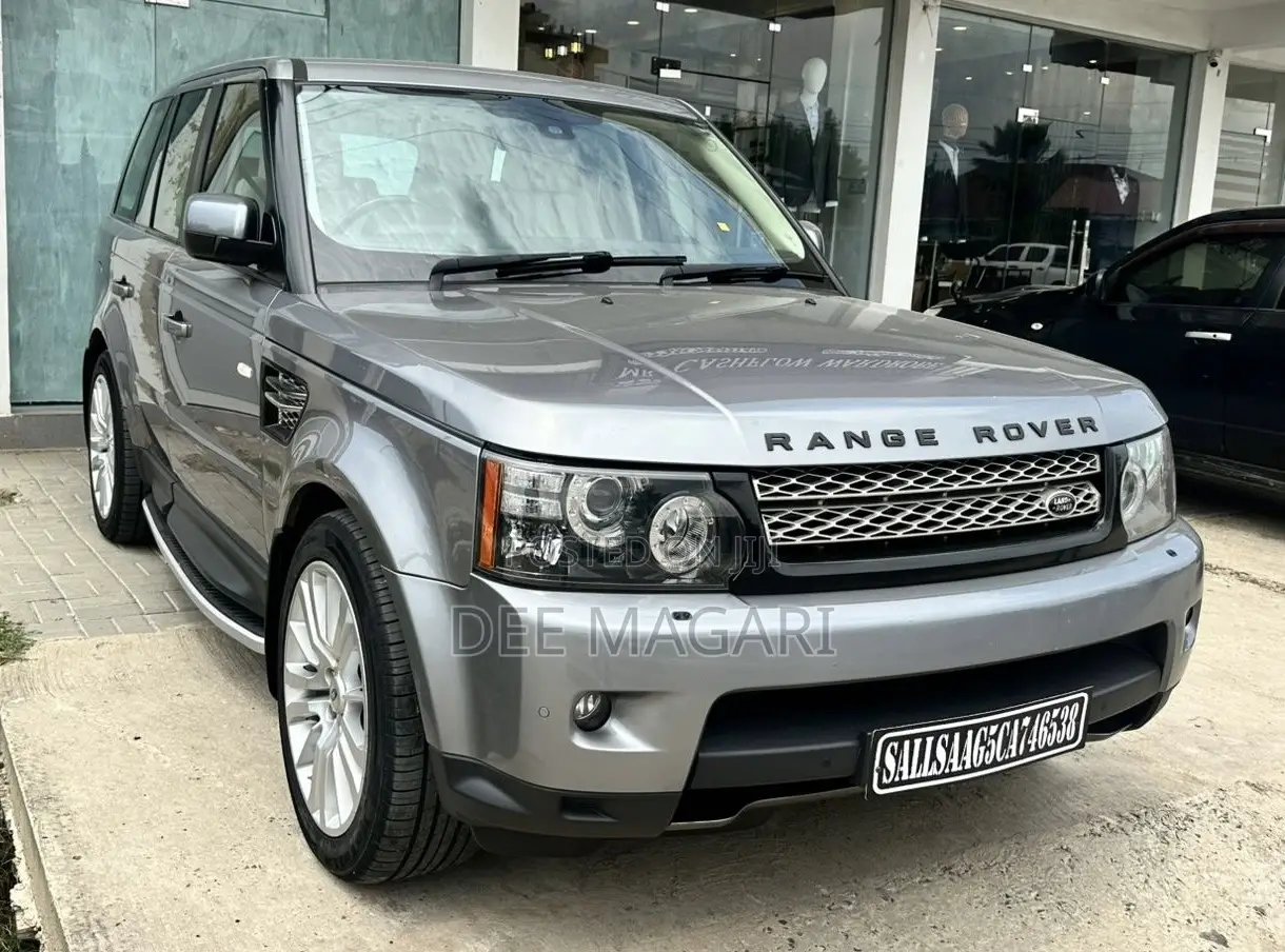 Land Rover Range Rover Sport 2012 Gray