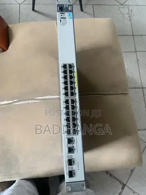 HP Aruba 2530‐24‐Poe+ Switch