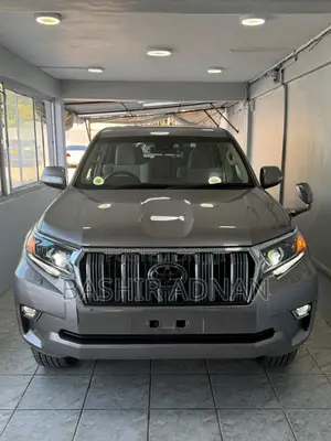 Toyota Land Cruiser Prado 2.7 2022 Gray