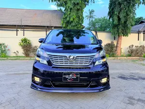 Toyota Vellfire 2010 Black