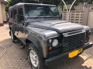 Land Rover Defender 2015 Gray