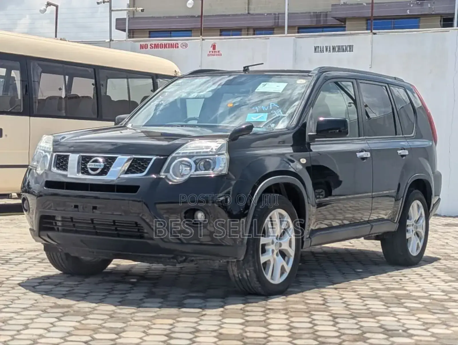 Nissan X-Trail 2.5 Petrol 4x4 SE 2012 Gray