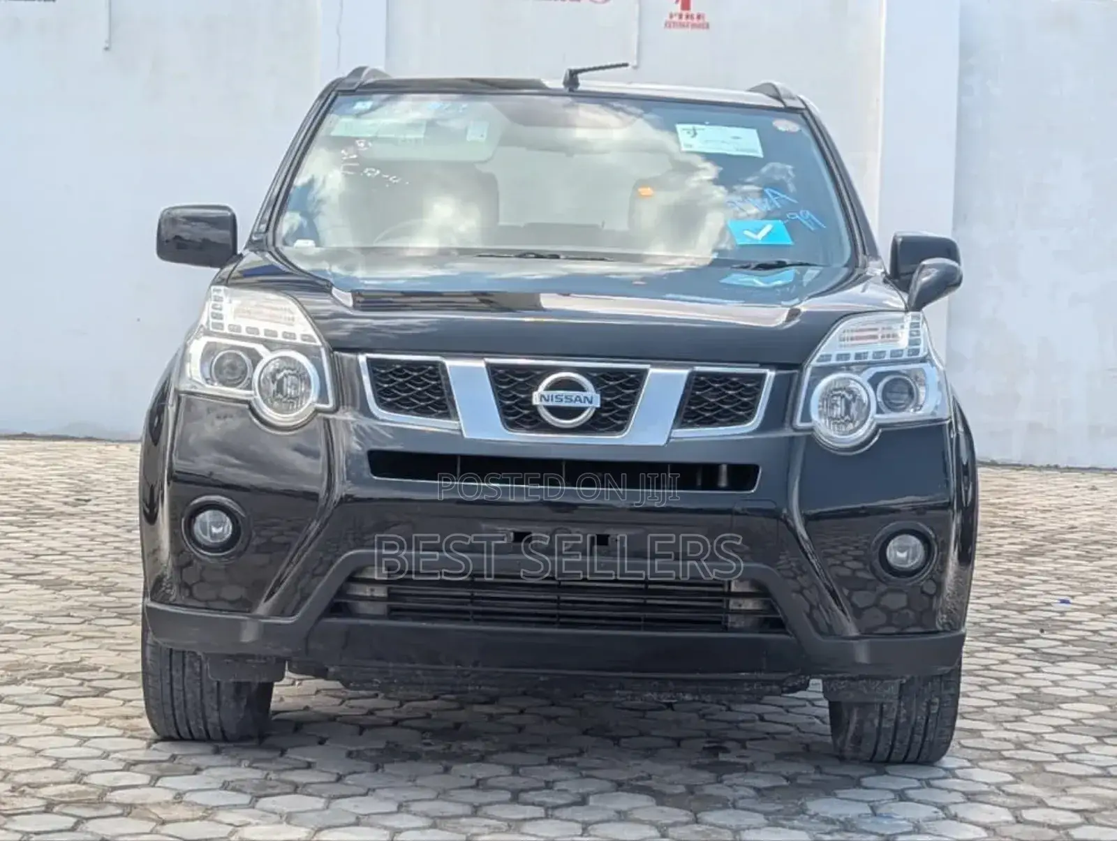 Nissan X-Trail 2.5 Petrol 4x4 SE 2012 Gray