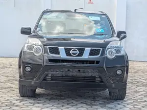 Nissan X-Trail 2.5 Petrol 4x4 SE 2012 Gray