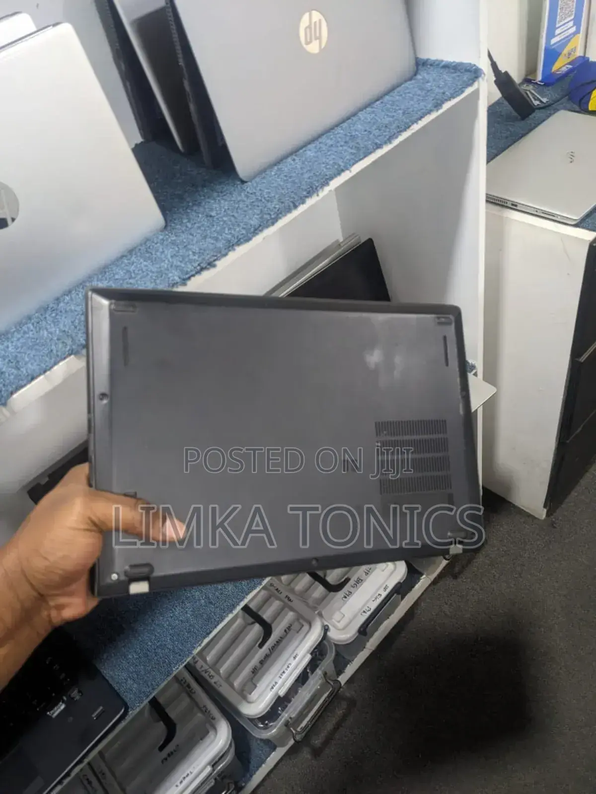 New Laptop Lenovo ThinkPad X280 8GB Intel Core i5 SSD 256GB