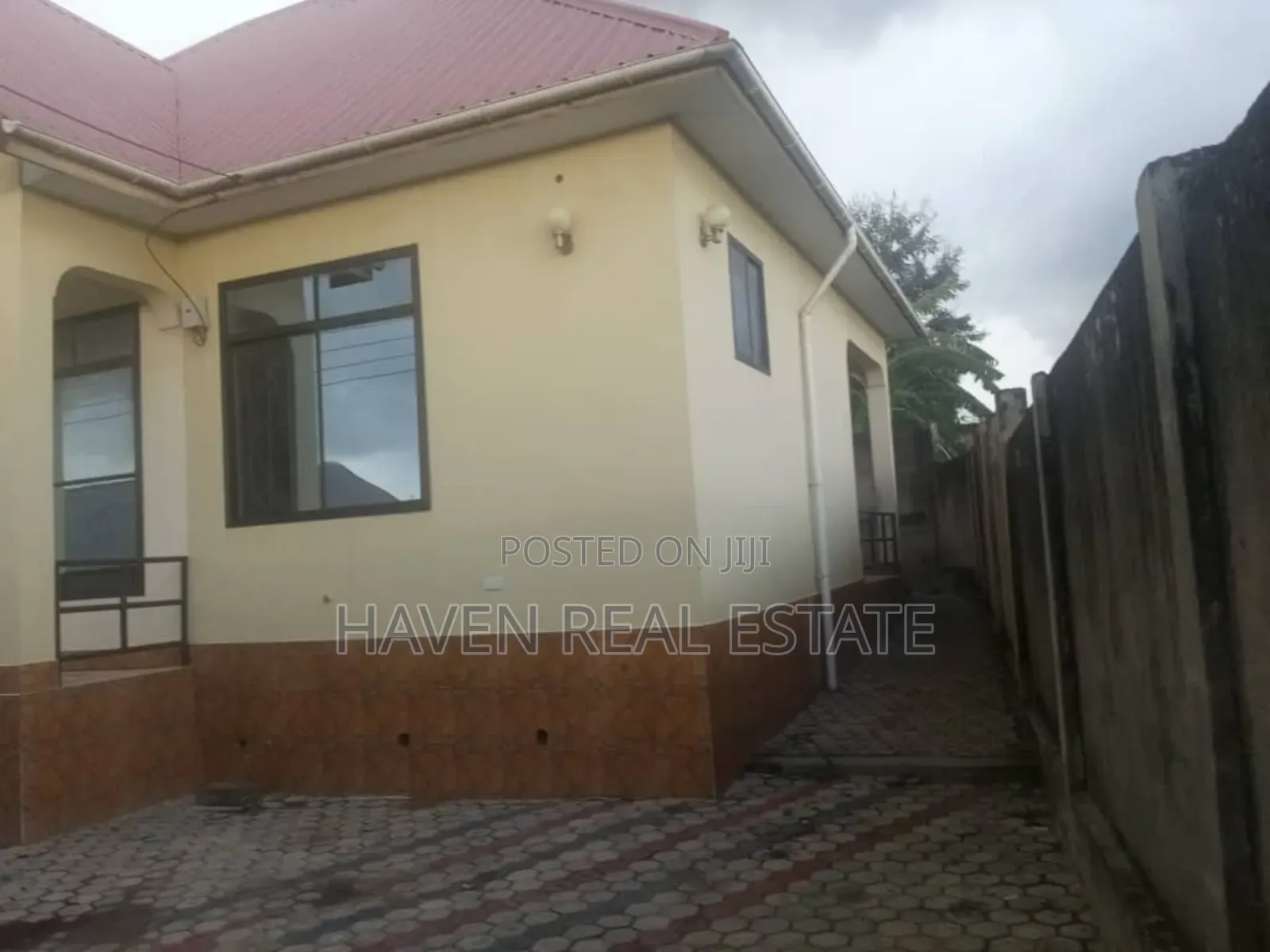 3bdrm House in Mbezi for sale