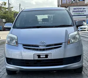 Toyota Passo Sette 1.5 AWD 2009 Blue