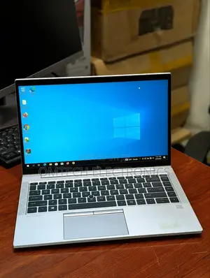 Laptop HP 630 16GB AMD Ryzen 7 SSD 512GB