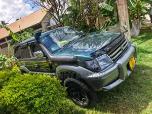 Toyota Land Cruiser Prado 2002 Green