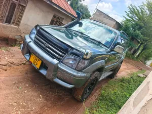 Toyota Land Cruiser Prado 2002 Green