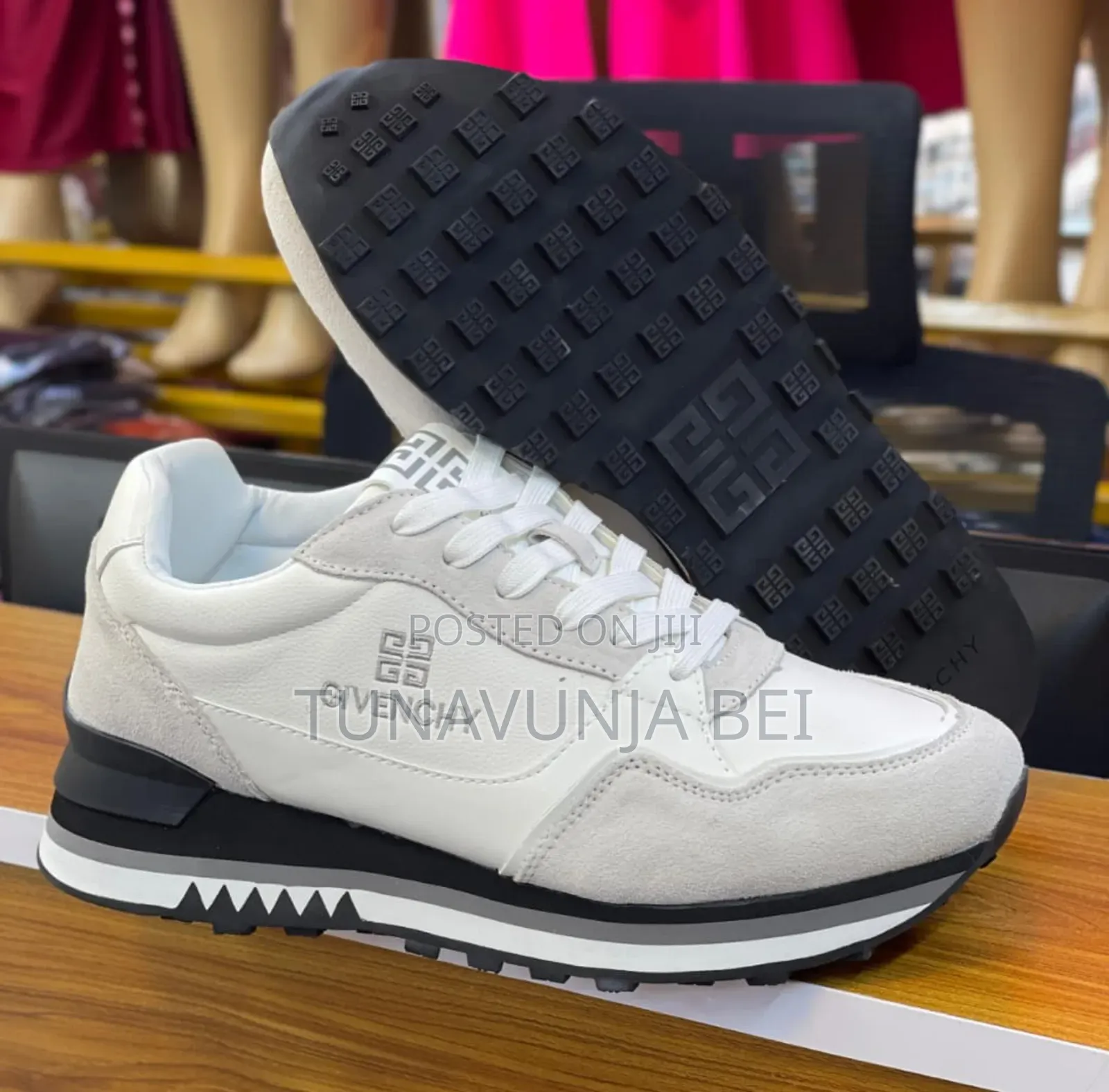 Givenchy Sneakers  Quality
