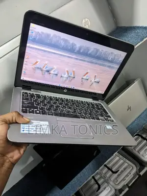 New Laptop HP EliteBook 820 G3 8GB Intel Core i5 SSD 256GB