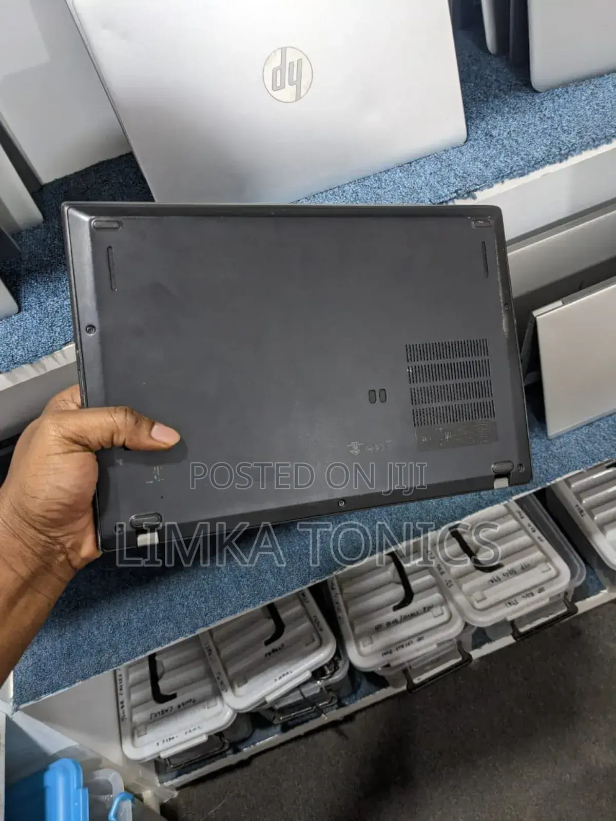 New Laptop Lenovo ThinkPad X280 8GB Intel Core i5 SSD 256GB