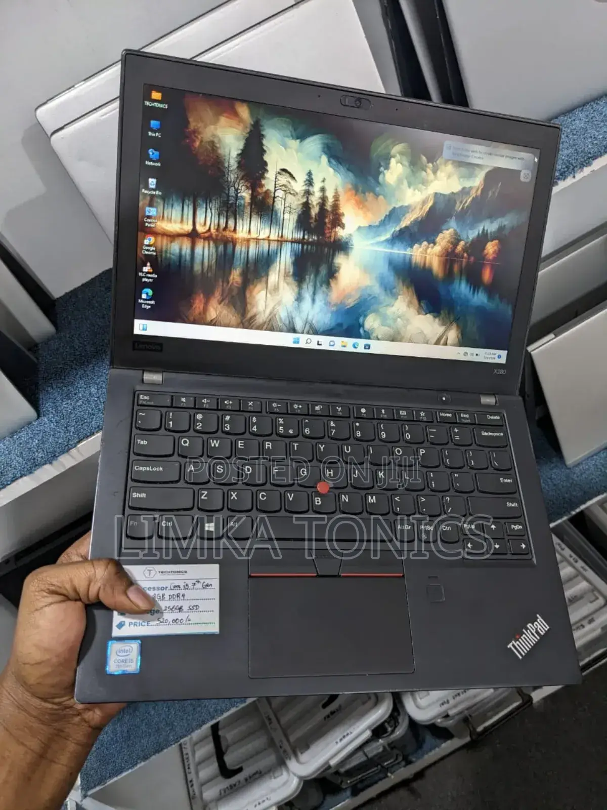 New Laptop Lenovo ThinkPad X280 8GB Intel Core i5 SSD 256GB